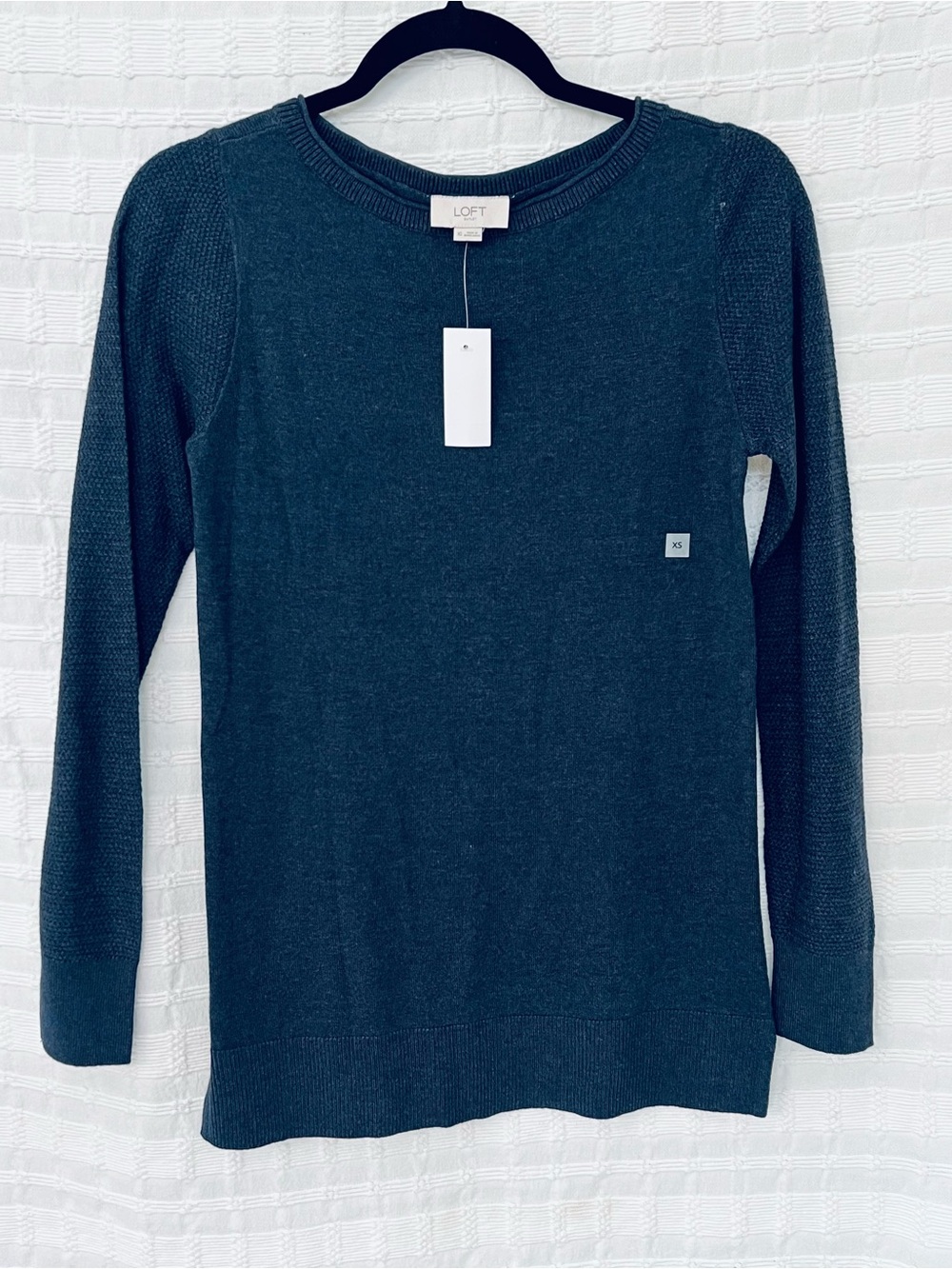 LOFT Long Sleeve Crewneck Top in Blue